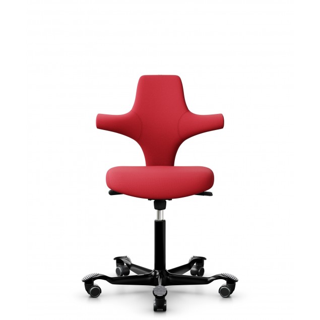 HÅG Capisco 8126 kontorstol med firkantet sæde og rødt uldstof - udstillingsmodel